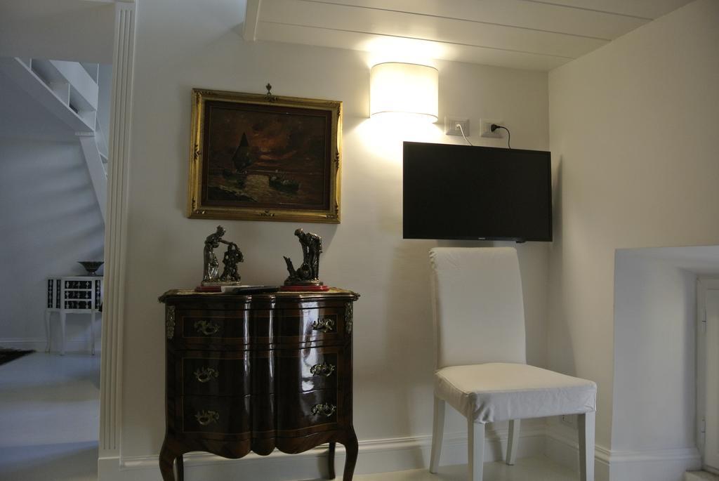 Pantheon Domus Valentino Appartement Rome Buitenkant foto