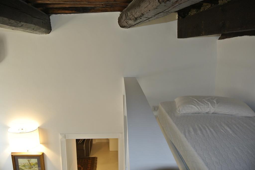 Pantheon Domus Valentino Appartement Rome Buitenkant foto