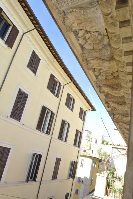 Pantheon Domus Valentino Appartement Rome Buitenkant foto